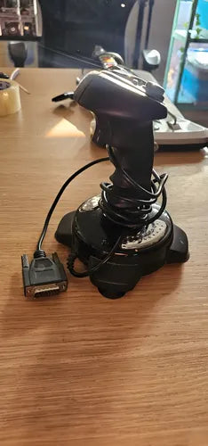 Saitek X7-34 Vintage Pc Joystick Negro
