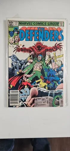 The Defenders #121 (usado)