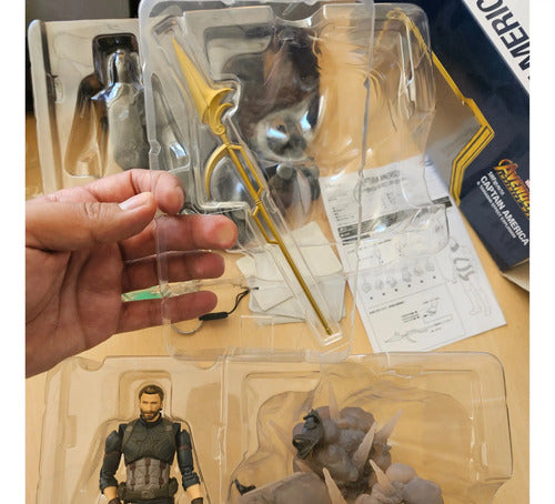 Capitán America Sh Figuarts Infinity War Abierto
